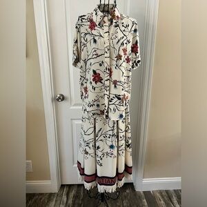 Designer Inspired Dress. Me w/o Tags